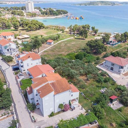 Apartments And Rooms On The Beach Vodice Exterior foto